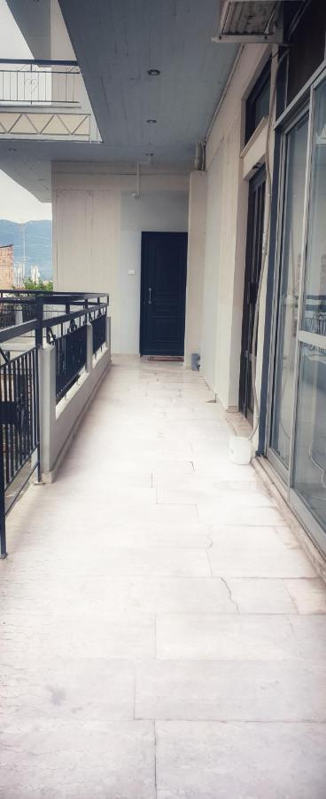 Walnut Home Apartment Near Ancient Olympia Krestena Luaran gambar